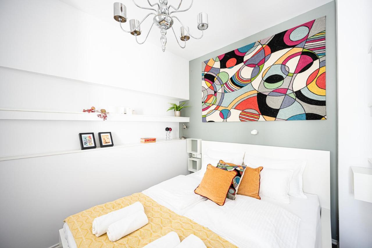 Saint Seven Apartamento Szeged Exterior foto