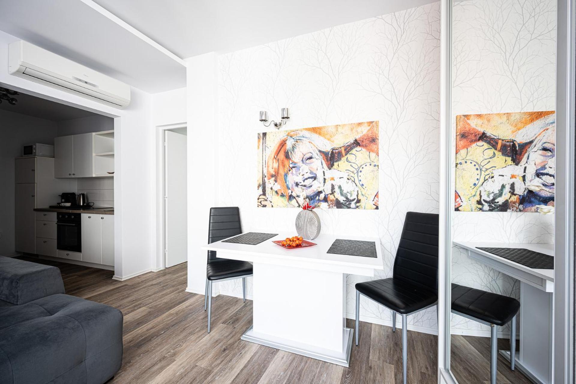 Saint Seven Apartamento Szeged Exterior foto